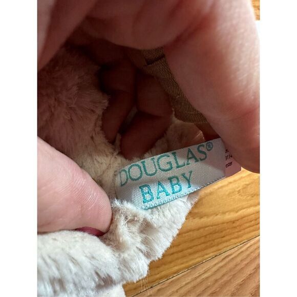 DOUGLAS BABY BUNNY PLUMPIE LIGHT BROWN CREAM BUNNY RABBIT PLUSH SOFT LOVEY - Picture 6 of 8